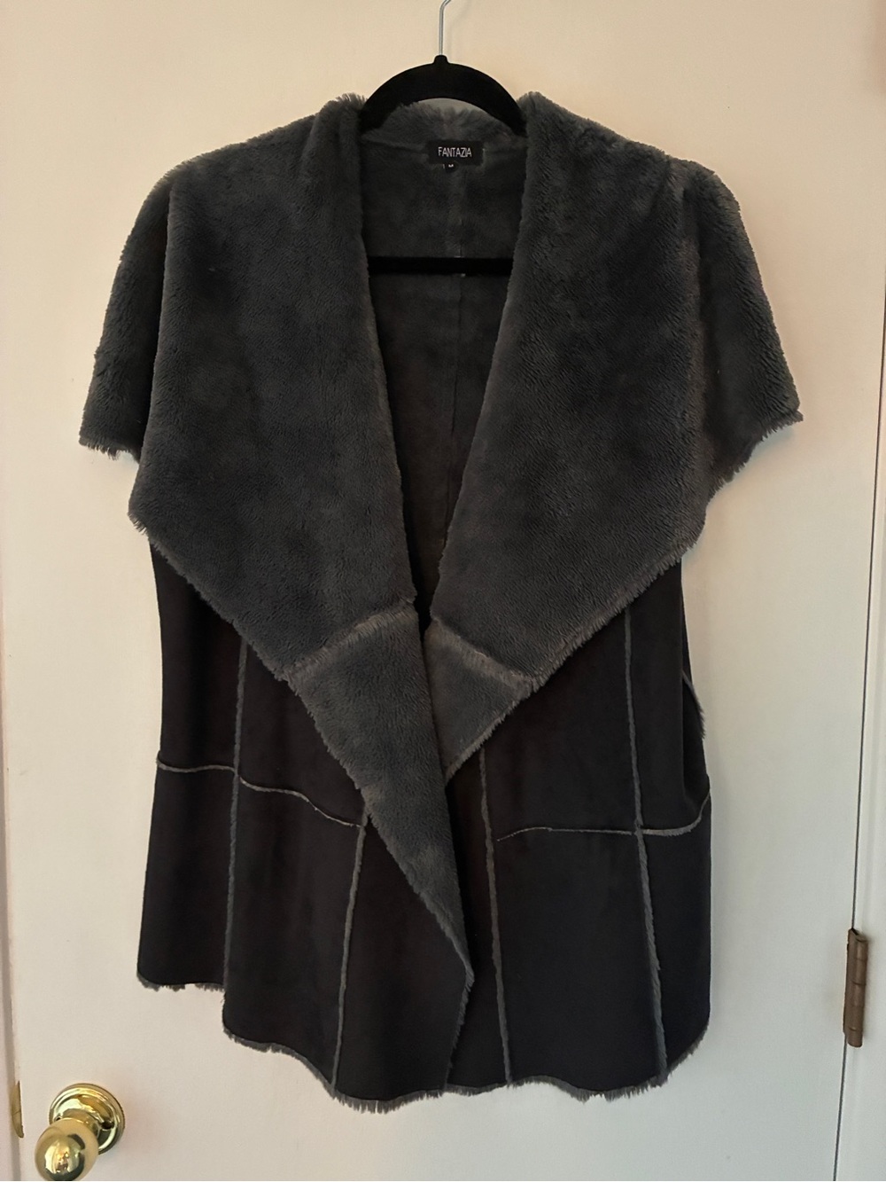Fantazia Charcoal Faux-Shearling Open Front Women’s Sweater Vest #126